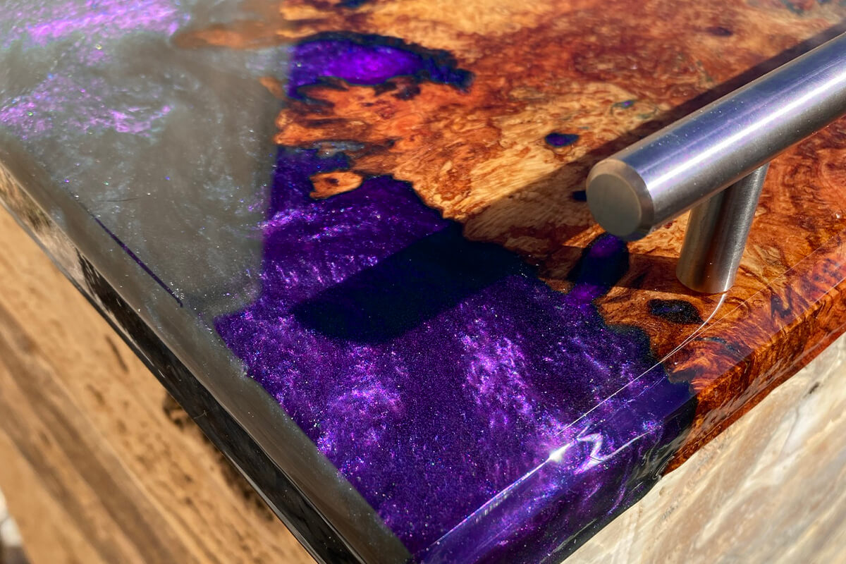 metallic serving tray