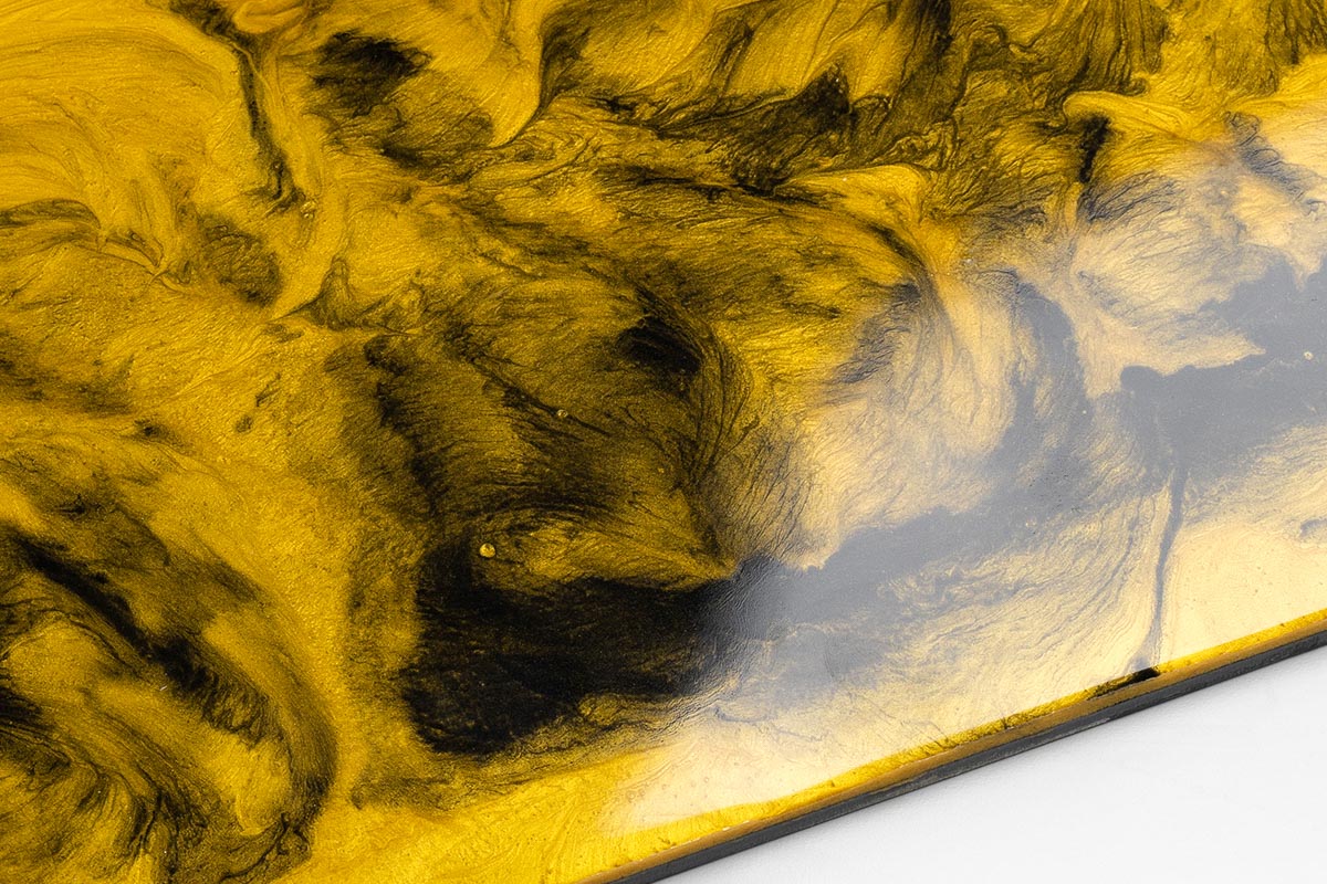 Kit de epoxi para encimeras metálicas – YELLOW GOLD & DEEP BLACK