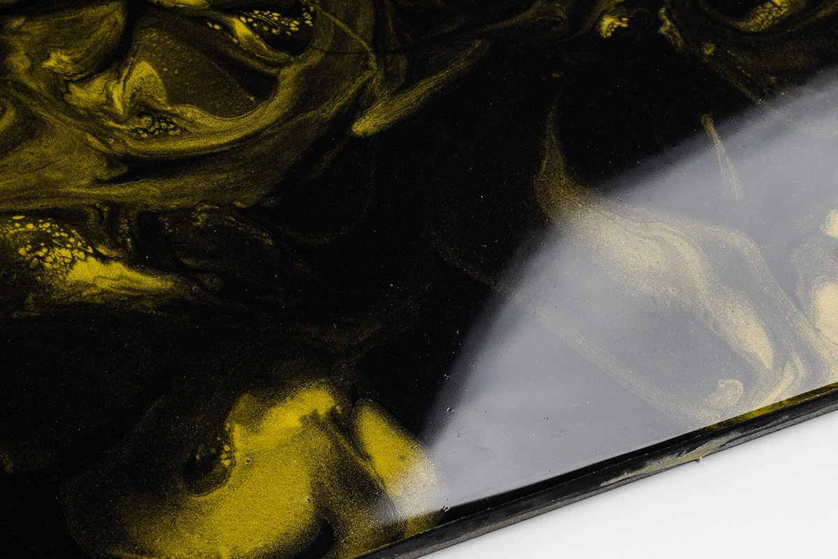 Kit de epoxi para encimeras metálicas – DEEP BLACK & YELLOW GOLD