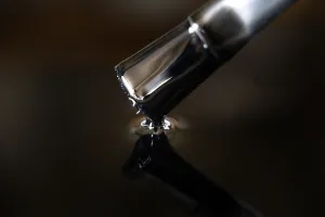 Epoxy Resin deep pour resin RAL jet black varnish