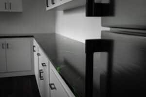 epoxy countertop bahia green tiefschwarz 1