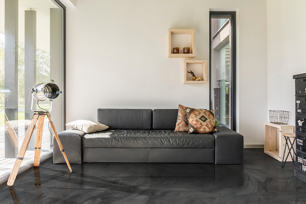 epoxy flooring resine sol satin grey deep black
